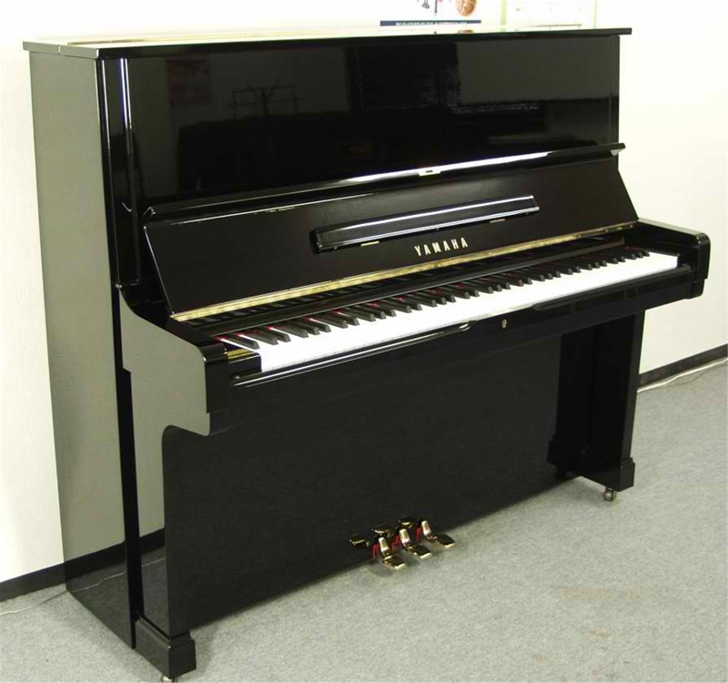 đàn piano yamaha u2